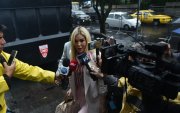 La actriz llegó a la Fiscalía a rendir su versión.