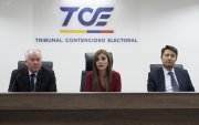 Ivonne Coloma se posesionó como presidenta del Tribunal Contencioso Electoral (TCE), tras la remoción del juez Fernando Muñoz.