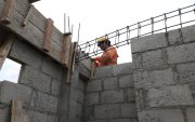 Labor. El sector de la construcción genera hasta 4,5 millones de empleos directos e indirectos.