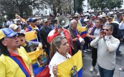 Simpatizantes de Daniel Noboa se congregaron en la Plaza Grande el 5 de enero.