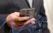 La red pública permite que 1.024 usuarios estén conectados simultáneamente.