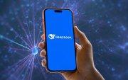 DeepSeek ha desarrollado un modelo de inteligencia artificial que compite directamente con los gigantes tecnológicos occidentales.