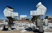 Los telescopios del proyecto CLASS pueden detectar señales cósmicas de luz de microondas procedentes del amanecer cómico.
