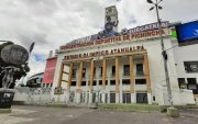 La fachada exterior del Estadio Olímpico Atahualpa, ubicado en Quito.