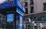 Renovación. La Alcaldía de Muñoz aprovechó la readecuación de las paradas del trolebús para impregnar su imagen en los andenes.