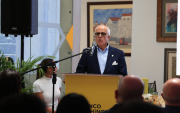 Antonio Acosta, presidente de Banco Pichincha, durante su intervención.