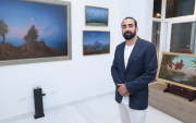 En su calidad de anfitrión, David Chonillo fue el encargado de hacer el recorrido guiado para sus invitados.