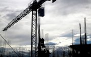 La UTPL transforma relaves mineros en ladrillos ecológicos mediante bacterias que sellan metales pesados y prolongan la vida de las construcciones