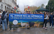 El 16 de septiembre se registró la marcha por el agua en Cuenca.