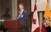 En su primer discurso oficial, el nuevo el nuevo embajador de Canadá en Ecuador, Craig Kowalik, subrayó la importancia de Ecuador como socio estratégico.