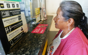 Más de 300.000 adultos mayores en condiciones de pobreza reciben el bono Mis Mejores Años.