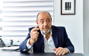 Tarré es vicepresidente de la Asociación de Empresas de Medicina Prepagada en Ecuador (AEEMIP) y gerente de Plan Vital