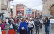 Las protestas en Cuenca contra el proyecto minero Loma Larga continuaron en septiembre de 2025, impulsadas por el temor a la contaminación de fuentes de agua