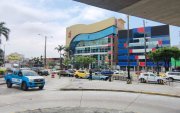 Hasta cerca de las 12:00 de este 17 de octubre, las calles aledañas a la zona donde se registró el ataque, cerca de Mall del Sol, continuaban cerradas.