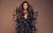 Inspiración de moda invernal para el concierto de Shakira