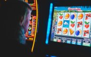 Elementos visuales y narrativos modernos enriquecen la experiencia de juego en plataformas digitales.