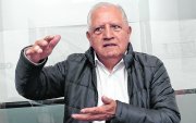 Entrevista a Henry Llanes, exdiputado y dirigente.
