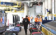 En el Aeropuerto Internacional Mariscal Sucre se realizan controles con perros especializados tanto en narcóticos como en temas aduaneros. (Foto referencial)
