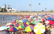 Los balnearios de la provincia de Santa Elena se coparon de turistas.