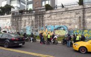 La AMT ejecuta controles a motociclistas en distintos sectores de Quito para reducir siniestros viales.