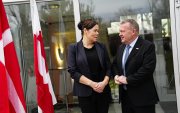 El ministro de Asuntos Exteriores de Dinamarca, Lars Loekke Rasmussen (der.), y la ministra de Asuntos Exteriores de Groenlandia, Vivian Motzfeldt (izq.), en Washington D. C., EE. UU., el 14 de enero de 2026.