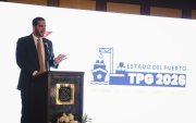 El ministro de Transporte, Roberto Luque, en el evento donde la TPG dio a conocer su informe 2026.