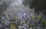 Personas participaron en una manifestación por la amnistía para el expresidente de Brasil, Jair Bolsonaro, este domingo 25 de enero en Brasilia.