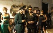 Luis Fonsi y Feid en su nuevo videoclip.