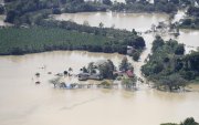 Fotografía que muestra una zona afectada este jueves por inundaciones en zona rural del sur del departamento de Córdoba (Colombia).