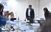 Cynthia Jacho, presidenta de la Comisión Ciudadana, defendió las acciones del secretario David Soria.