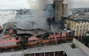 El incendio se ha extendido por varias horas.