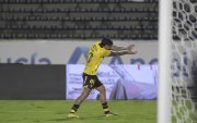 El Toto Nuñez de Barcelona SC y su gol ante Aucas en la Noche Amarilla.