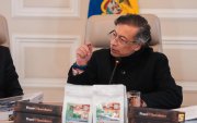 Gustavo Petro cuestionó el origen de recientes explosiones en la zona limítrofe con Ecuador