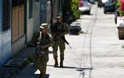 Sectores como la colonia 10 de Octubre, situados al sur de San Salvador, capital del país, han sido intervenidos desde 2022 por los militares, para frenar a las pandillas.