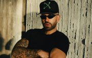 En junio de 2025, el colombiano lanzó su álbum FERXXO VOL X: Sagrado, el séptimo de su carrera