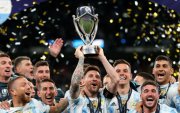 Argentina, campeón del mundo, tenía previsto disputar con España la Finalissima el 27 de marzo.