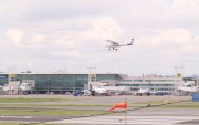 La competencia municipal para el tema aeroportuario en Guayaquil está en polémica tras el pedido del Gobierno para modificar el directorio de la Autoridad Aeroportuaria.