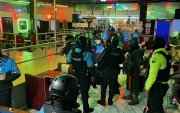 Bares y discotecas del sur y valle de Quito fueron intervenidas el fin de semana.