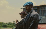 Pecadores (Sinners), dirigida por Ryan Coogler, toca el tema del racismo, lo que podría sumarle puntos a su carrera al Óscar.