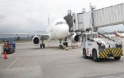 El Jet A-1 es un combustible utilizado por aeronaves a turbina, en los aeropuertos de Quito y Guayaquil.