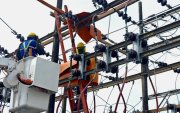 Usuarios en Ecuador reportan múltiples cortes eléctricos durante el fin de semana en distintas provincias.