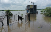 El Inamhi advierte sobre fuertes precipitaciones y altos niveles de radiación UV en varias regiones del país, con riesgos de inundaciones, deslizamientos y afectaciones a la salud.