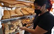 Hay ciertos tipos de panes que pagan el 15 % del IVA.