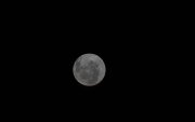 La agencia espacial de EE.UU. publicó fotos tomadas por la tripulación Artemis II que va hacia la Luna.