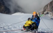 Carrasco realizó el ascenso al Cayambe, donde llegó hasta los 5.600 metros, antes de descender en parapente.