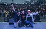 Los Ultratumba, de Guayaquil, de izquierda a derecha: Omar Sotomayor (voz y bajo), el nuevo integrante Fabricio Carriel (batería y coros) y Paolo Thoret (guitarra y coros).