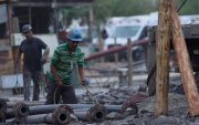 Voluntarios trabajan en el rescate de mineros atrapados en el estado de Sinaloa, México.