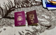 Entre los indicios recabados constan dos pasaportes, uno de España y otro de Ecuador.