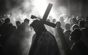 Esta tradición fomenta el perdón y la confianza en la misericordia