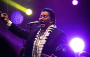 El “Amo de la Cumbia”, Gustavo Velásquez, falleció a los 72 años.